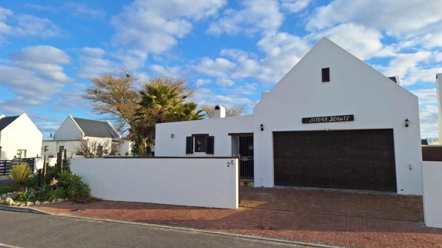 4 Bedroom Property for Sale in Dwarskersbos Western Cape